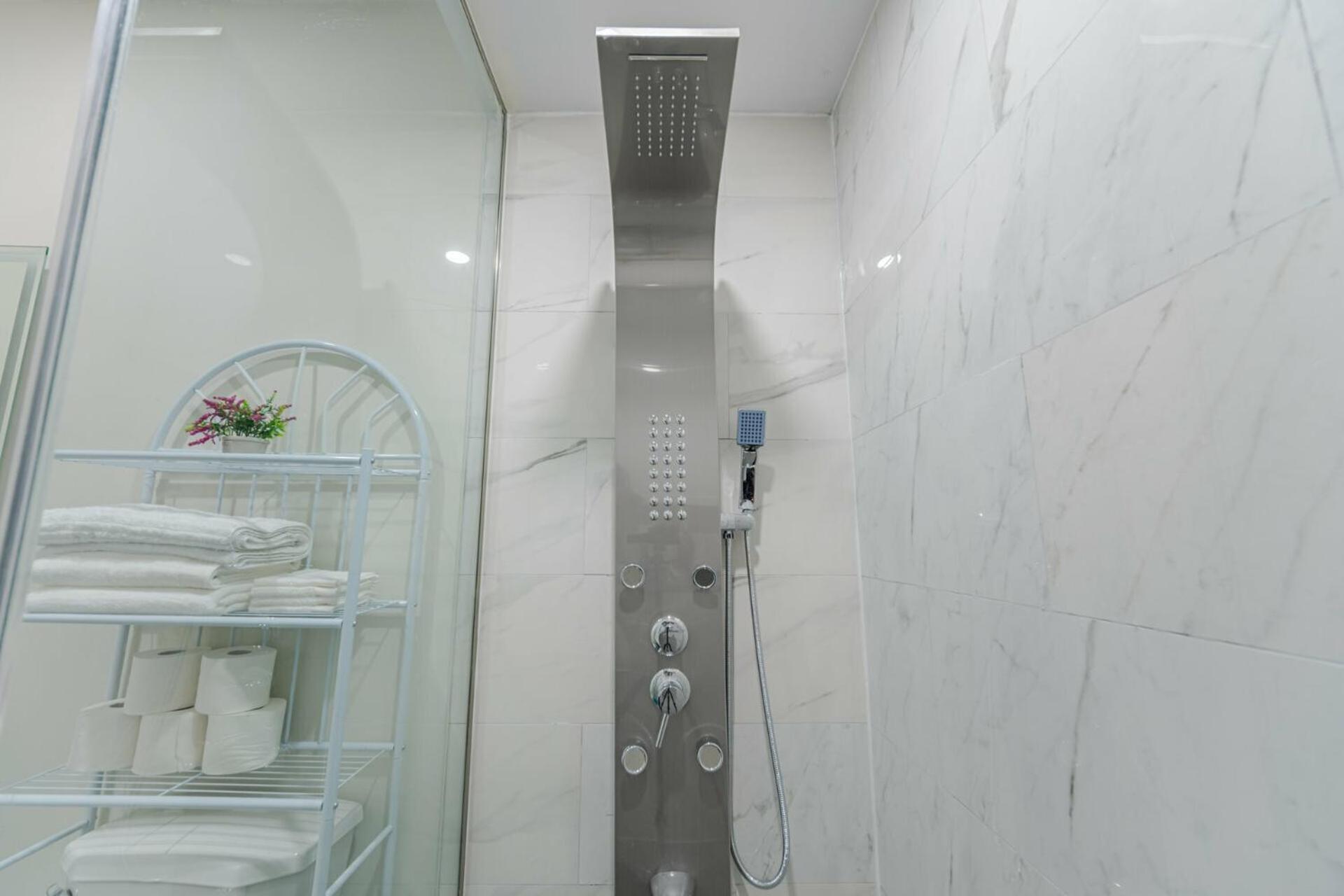 Private Basement Bedrooms In Oakville Dış mekan fotoğraf